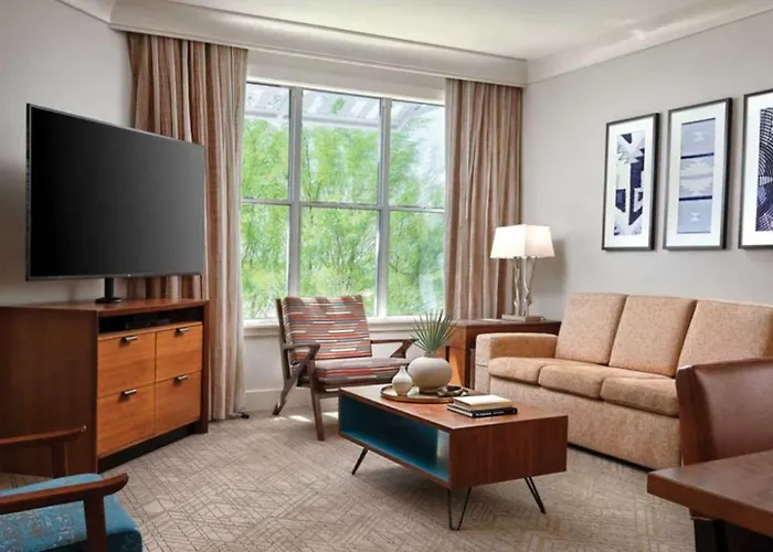 Canyon One-bedroom